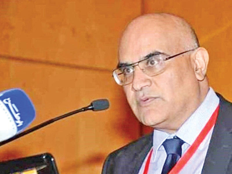 نائب مدير جامعة الكويت لمركز العلوم الطبية د. عادل الحنيان