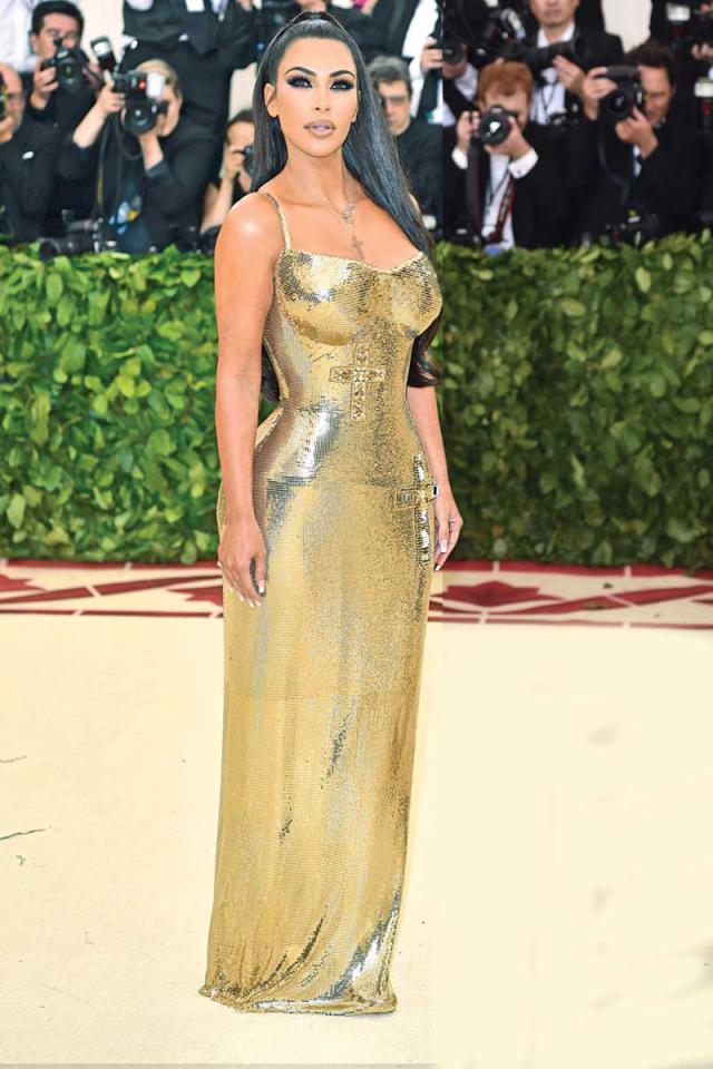 نجمة تلفزيون الواقع ​كيم كارداشيان