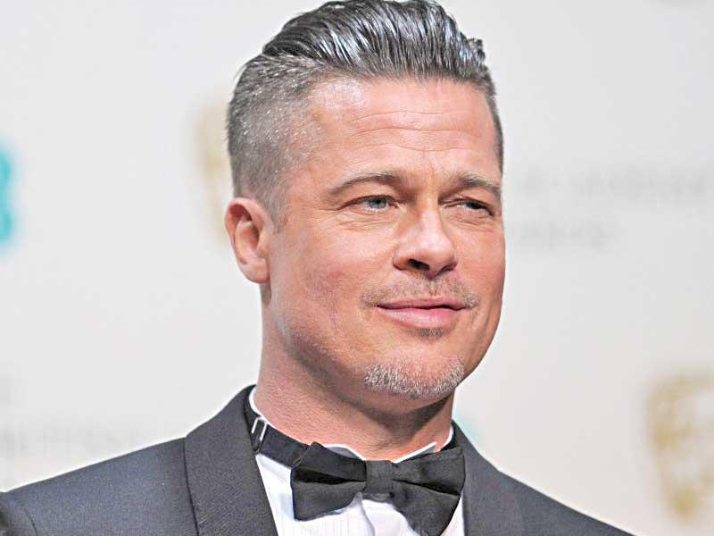 الممثل ​براد بيت