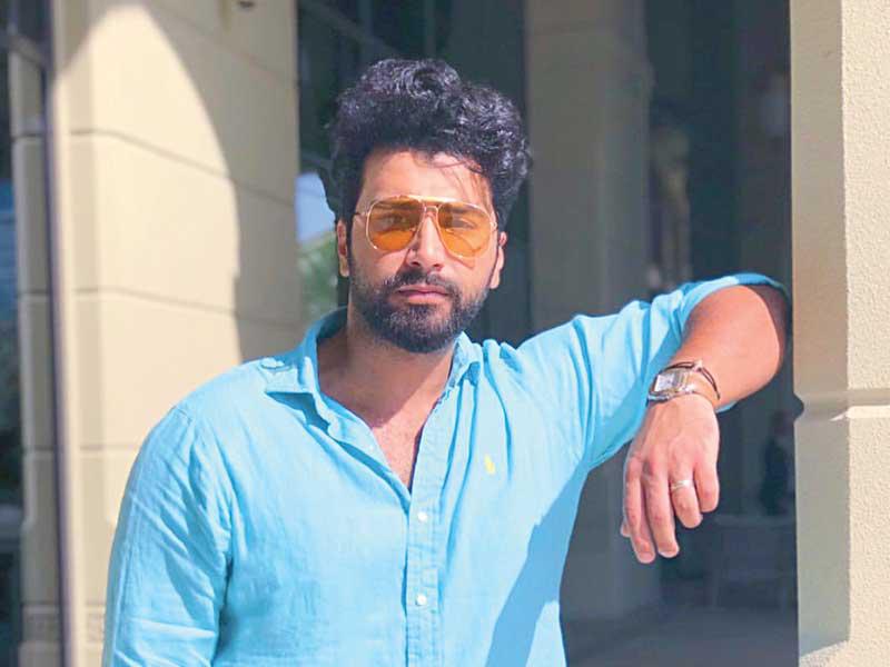 النجم فؤاد علي