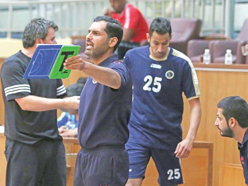 المدرب المساعد للفريق خالد ملحم