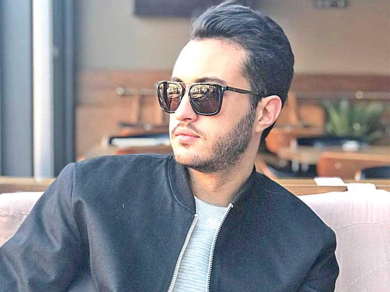 المطرب المغربي رضوان برحيل