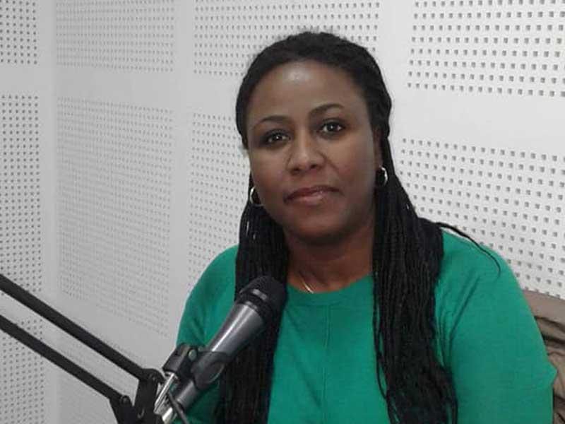 الأديبة والناقدة التونسية فتحية دبش