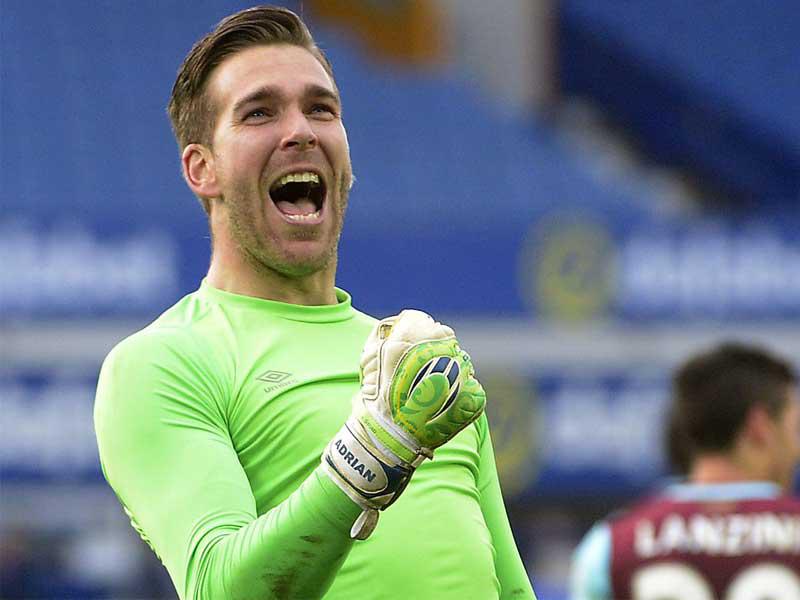 الحارس الإسباني أدريان سان ميجيل