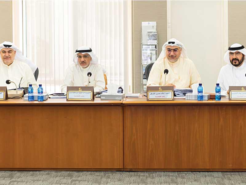 لجنة الشؤون التشريعية والقانونية