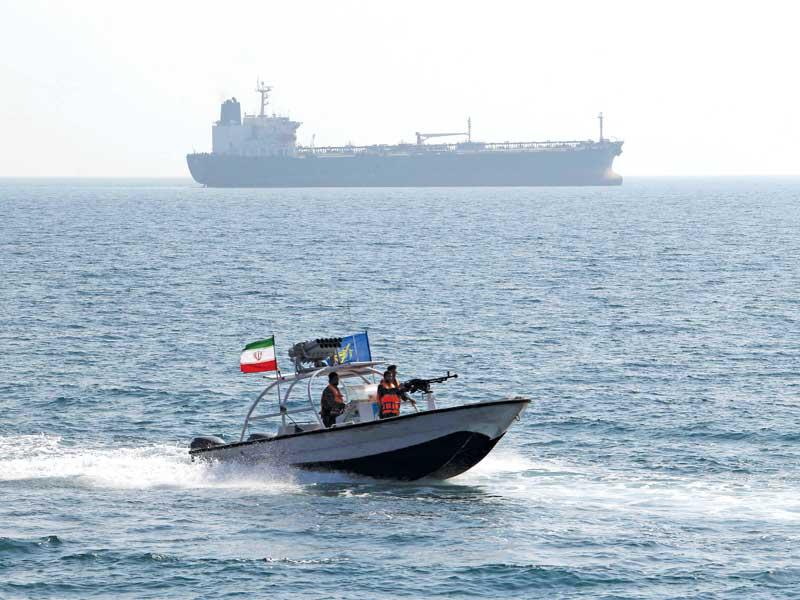 قارب للحرس الثوري في هرمز قبل ايام  ( أ ف ب)