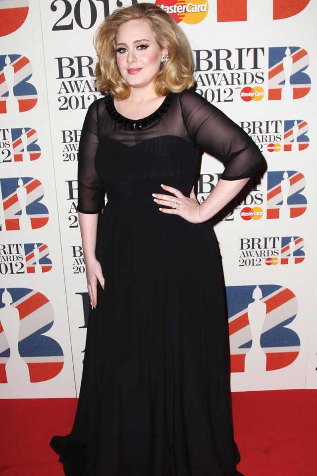 المغنية البريطانية الشهيرة أديل