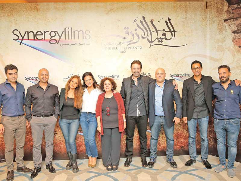 نجوم « الفيل الأزرق 2»