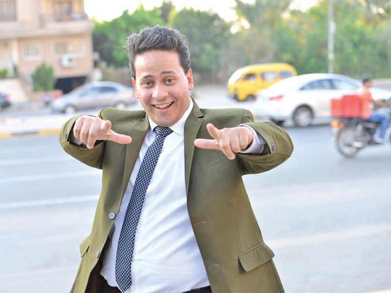 الفنان الشاب كريم عفيفي