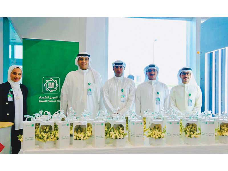 فريق «بيتك» في استقبال الحجاج