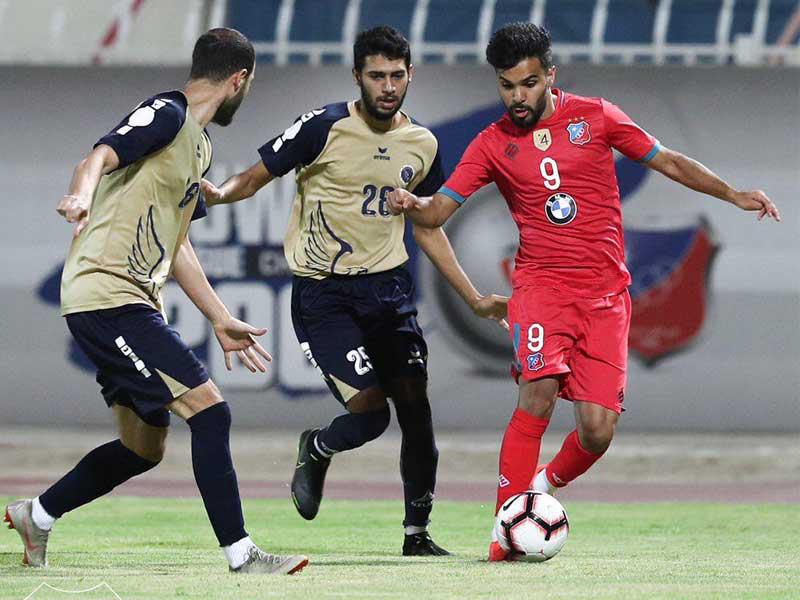 جانب من مباراة الكويت وبرقان