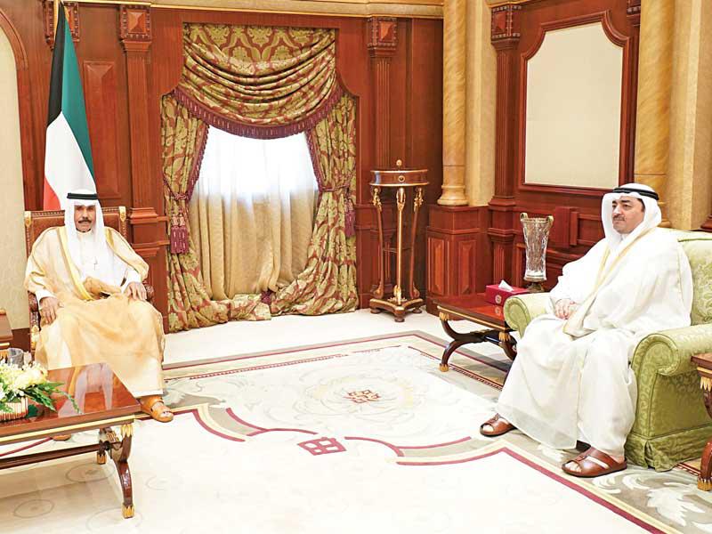 ولي العهد مستقبلا سفير الكويت لدى هنغاريا