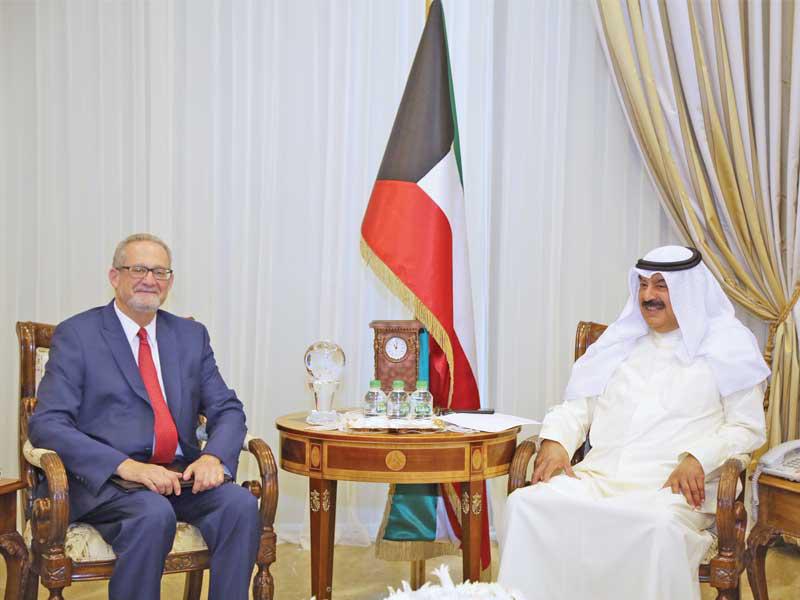  الجارالله مستقبلاً السفير سيلفرمان 