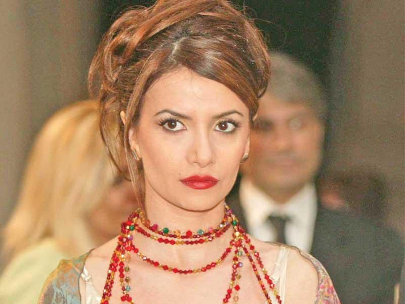 النجمة التركية ​سونغول أودان​