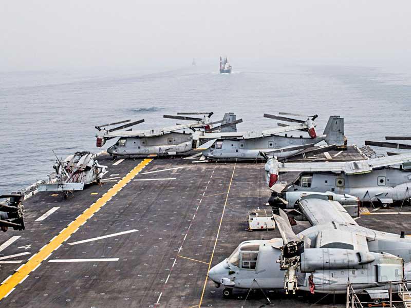 سفينة الهجوم الأميركية البرمائية «يو إس إس بوكسر» تعبر باب المندب لدعم العمليات البحرية لضمان الاستقرار والأمن البحري