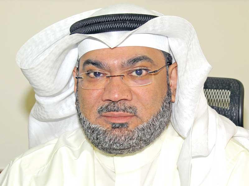 وكيل وزارة التربية لقطاع الشؤون المالية يوسف النجار