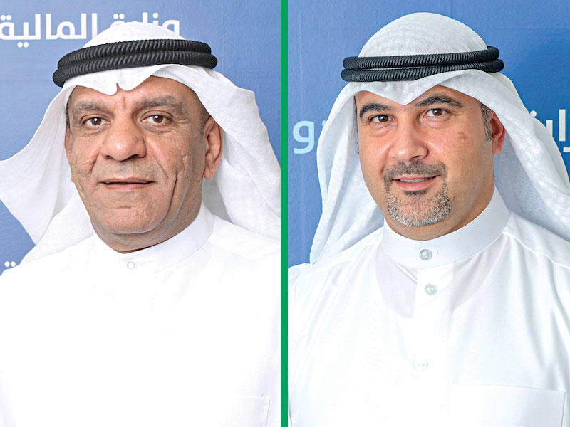 الوكيل المساعد لقطاع شؤون الميزانية العامة عبدالغفار العوضي ، وإبراهيم العنزي وكيل مساعد لقطاع شؤون المحاسبة العامة