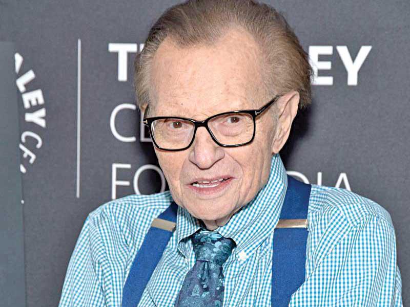 الإعلامي الشهير ​​لاري كينغ