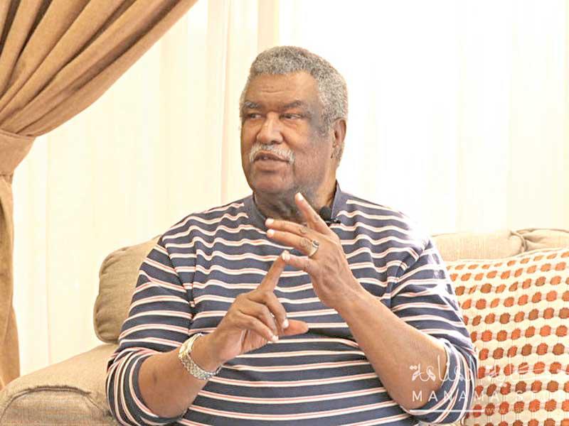 الفنان البحريني محمد عواد