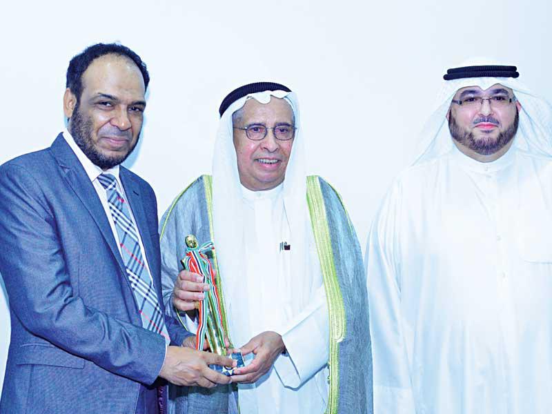 جانب من فعاليات اليوم التطوعي