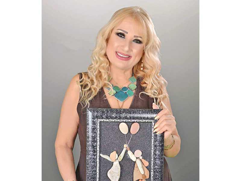 الفنانة التشكيلية هيام علي بدر 