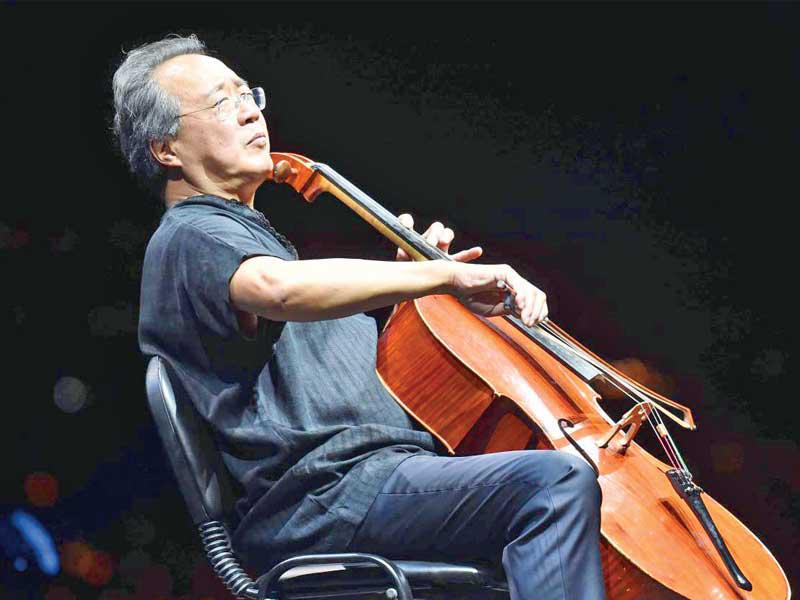 عازف التشيللو الصيني الأميركي «يو يو ما»