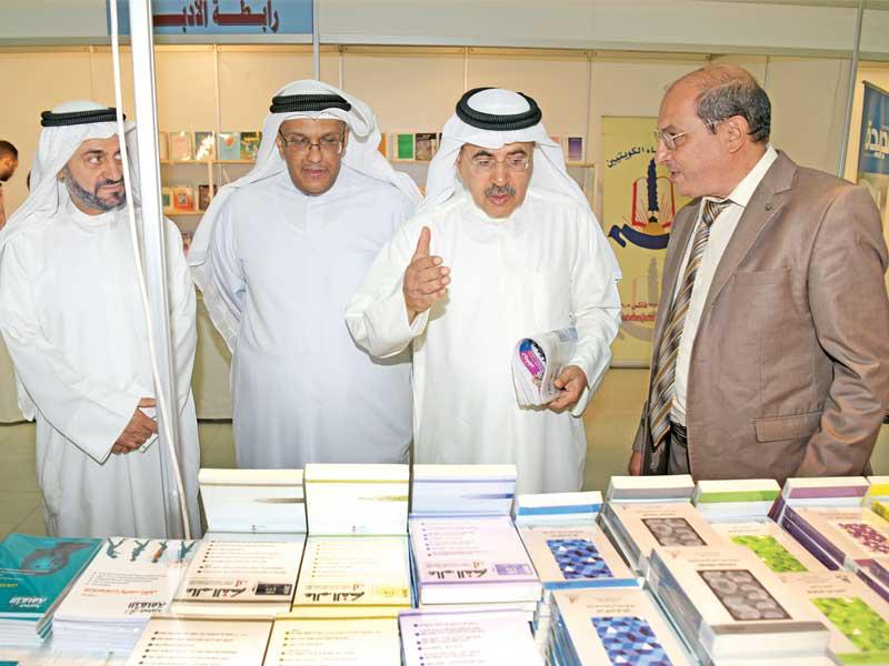 فاضل صفر وخالد عبداللطيف رمضان والمليفي 