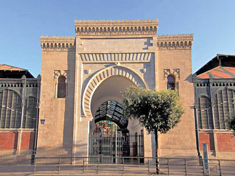 معلم من ملقة 