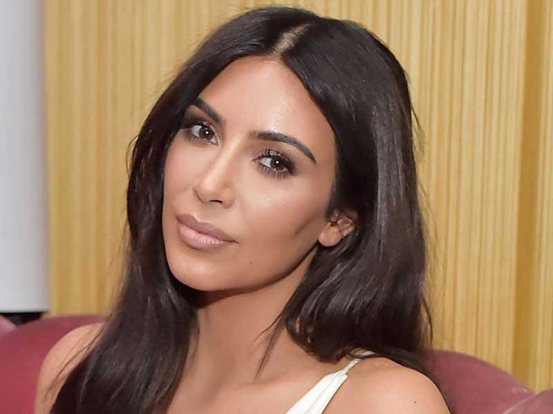 نجمة تلفزيون الواقع كيم كارداشيان
