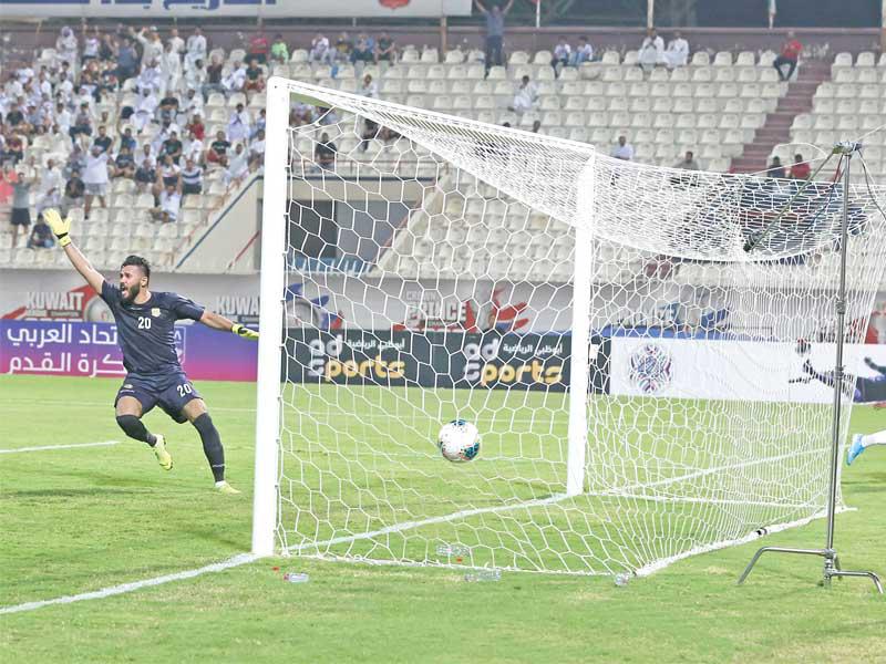 هدف كالديرون الثاني للكويت في شباك الشرطة العراقي (جورج رجي)