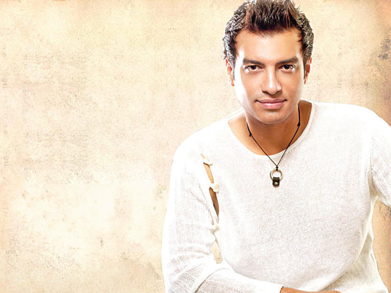 إيهاب توفيق