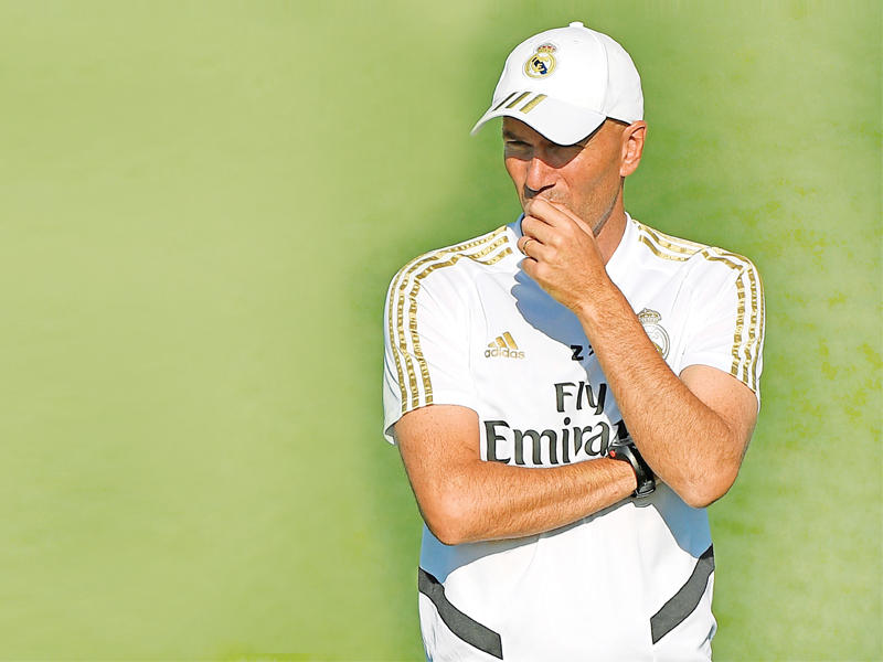 الفرنسي زين الدين زيدان، المدير الفني لريال مدريد
