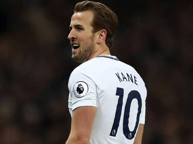 النجم الإنكليزي الدولي هاري كين