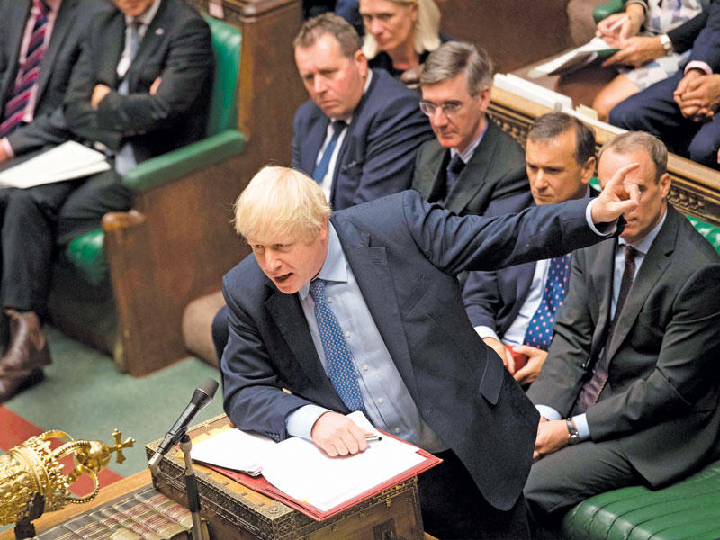 جونسون متحدثاً في مجلس العموم أمس (أ ف ب)n