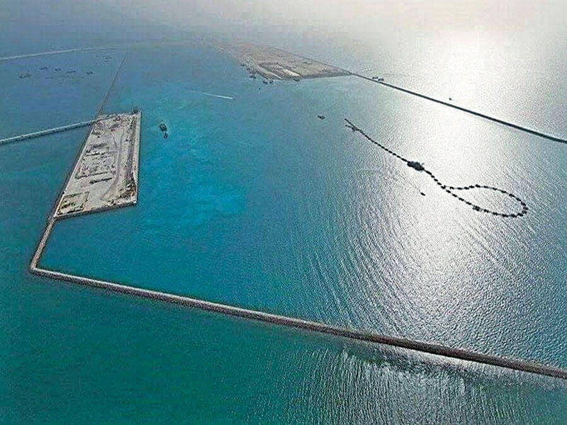  لقطة جوية لميناء الفاو الذي وصلت الإنشاءات فيه إلى مراحل متقدمة دون التشاور بشأنها مع الكويت