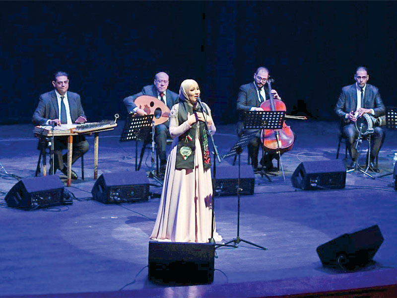 نداء شرارة خلال حفل الختام 