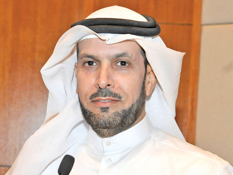  د. حمود القشعان عميد كلية العلوم الاجتماعية في جامعة الكويت 