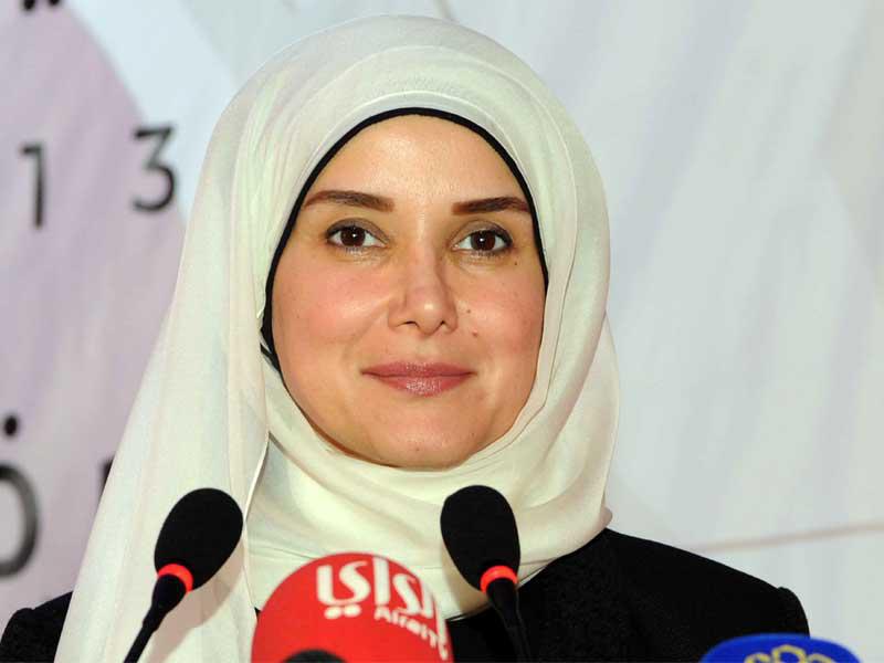 وزيرة الأشغال العامة وزيرة الدولة لشؤون الإسكان د. جنان بوشهري