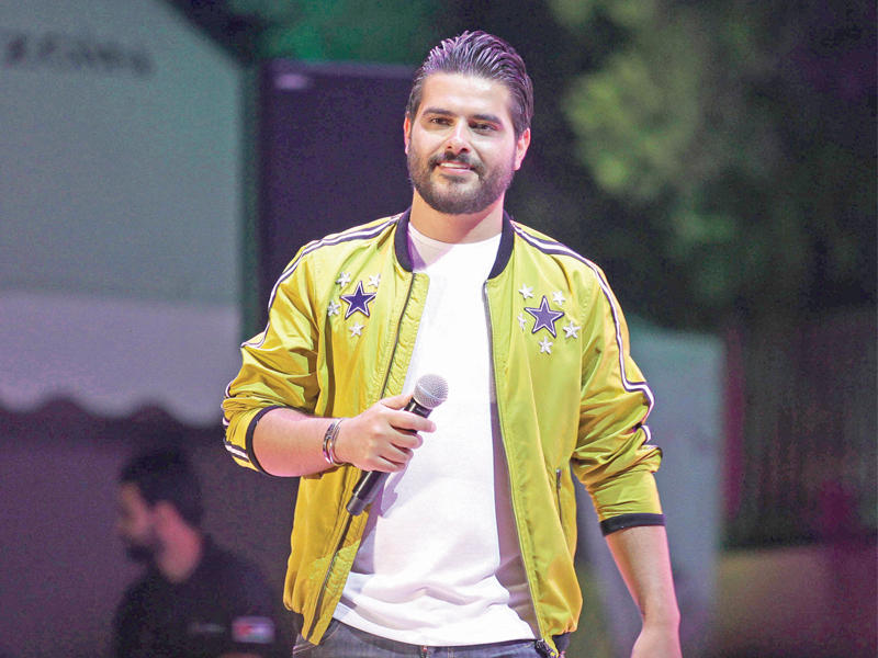 المطرب السوري ناصيف زيتون