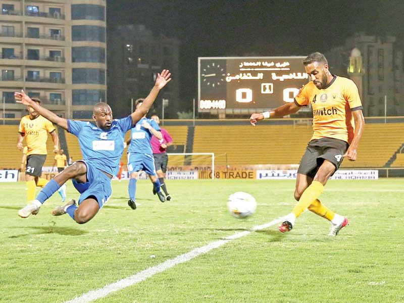 جانب من مباراة القادسية والتضامن