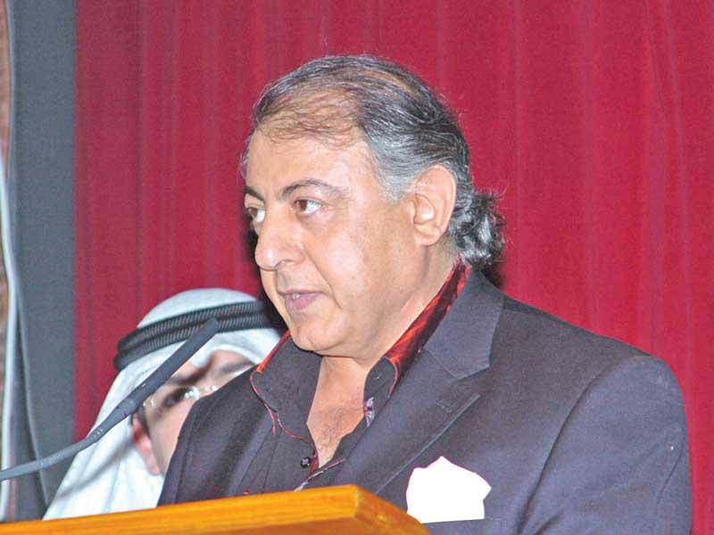 الكاتب والناقد المسرحي المصري أحمد سخسوخ 