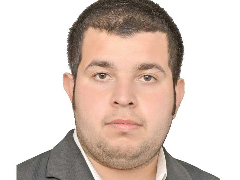 الشاعر العراقي إياد الخياط