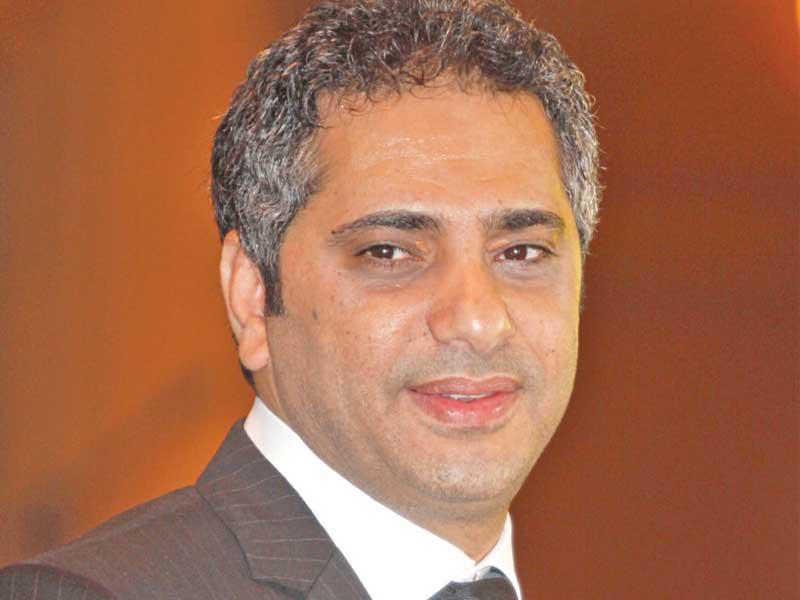 المطرب اللبناني فضل شاكر 