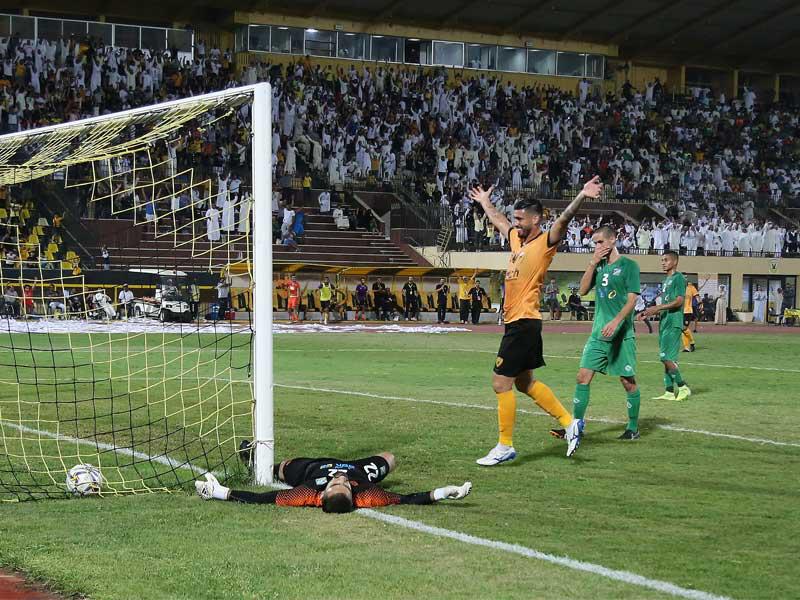 فرحة قدساوية وخيبة أمل عرباوية بعد هدف المطوع