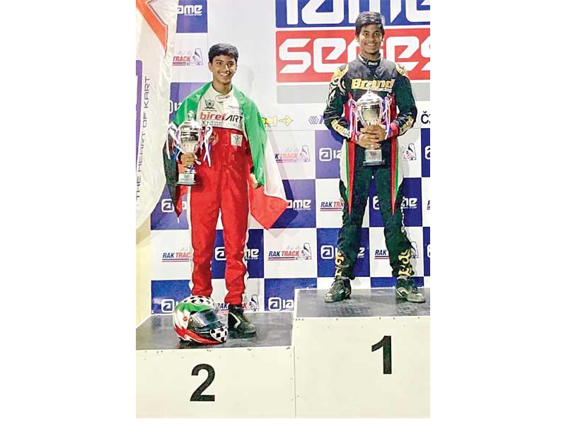 الخالد أثناء تتويجه بالمركز الثاني