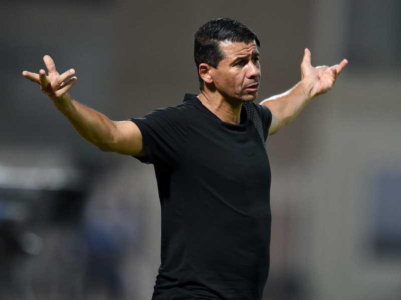 مدرب فريق السالمية لكرة القدم ميلود حمدي 