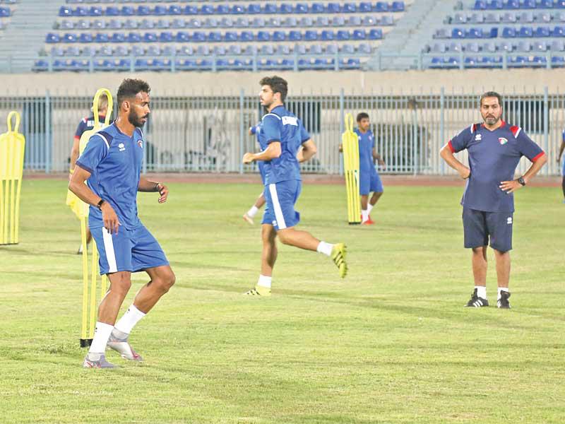  ثامر عناد يشرف على تدريب سابق للمنتخب