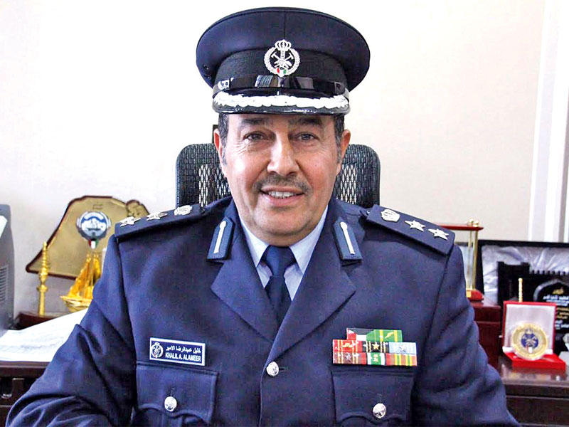 العميد خليل الأمير مدير إدارة العلاقات العامة والإعلام بالإدارة العامة للإطفاء