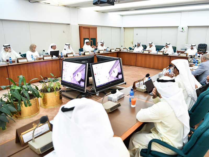 «المالية» في اجتماع سابقn