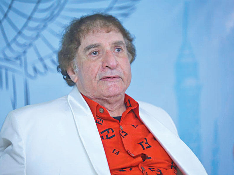 الفنان القدير محيي إسماعيل 